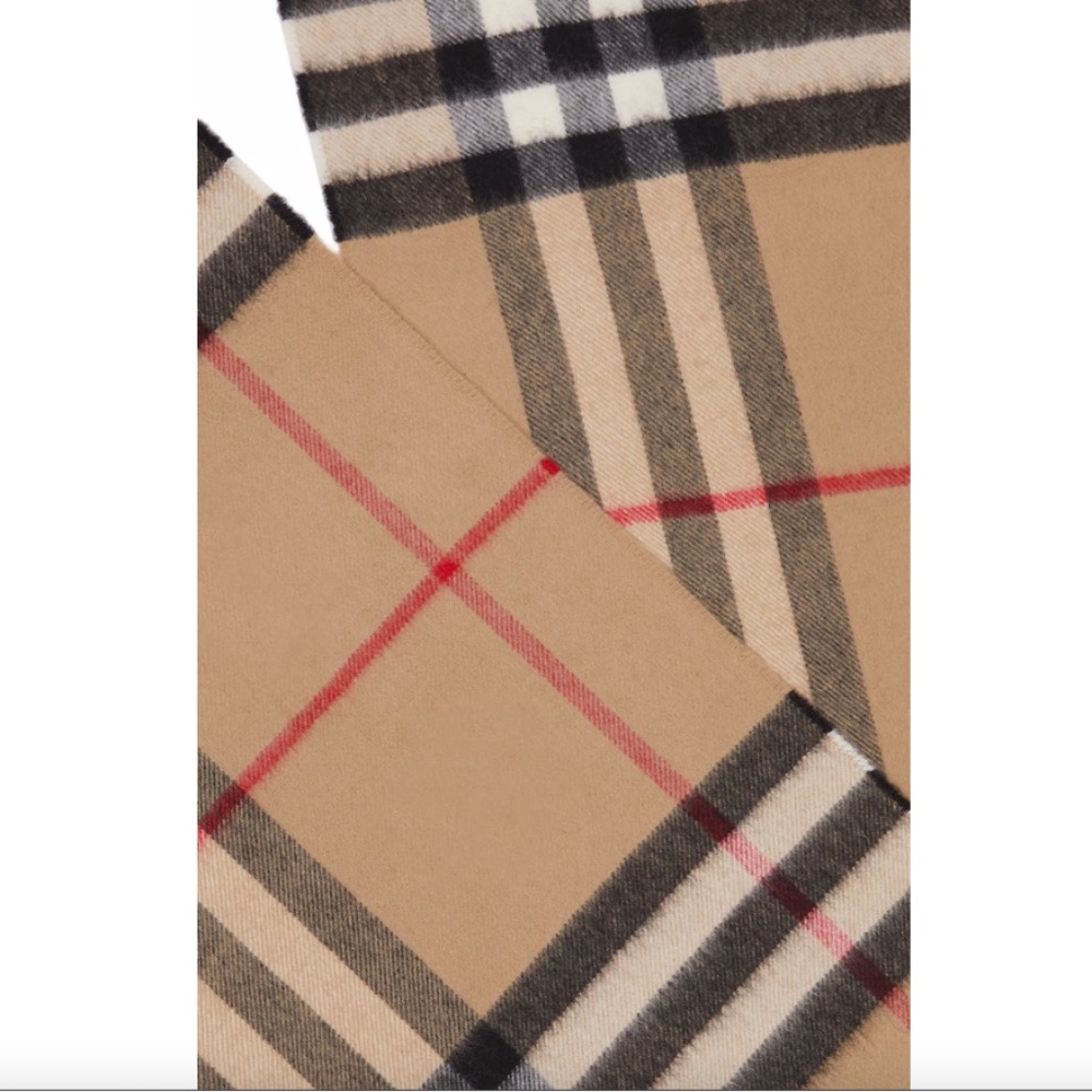 Burberry The Classic Giant Check Cashmere Scarf - Picture 6 of 7